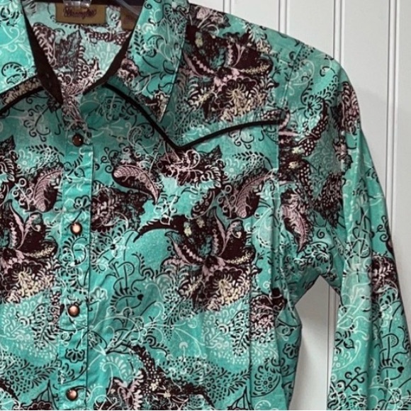Wrangler Tops - Wrangler Turquoise Western Snap Shirt S